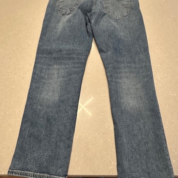 Men's Lee Extreme Motion Athletic Fit Tapered Leg 38x30 Medium Wash Jeans - Picture 3 of 8